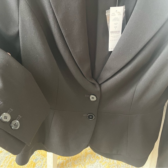 White House Black Market - Black - All Season Blazer Jacket - Size 4 - NEW - Picture 4 of 13